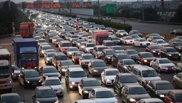 上海原来这么恐怖!吓尿嘞…