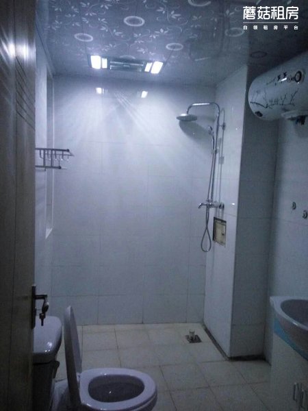 上海市-嘉定区-绿地秋霞坊-三居室-东卧-Room